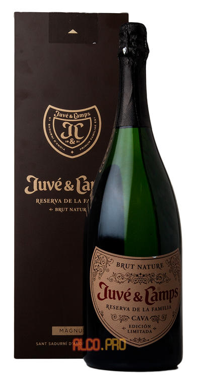 Juve y Camps Cava Reserva de la Familia 2011 шампанское Жюве и Кампс Кава Резерва де ла Фамилия 2011 п/у