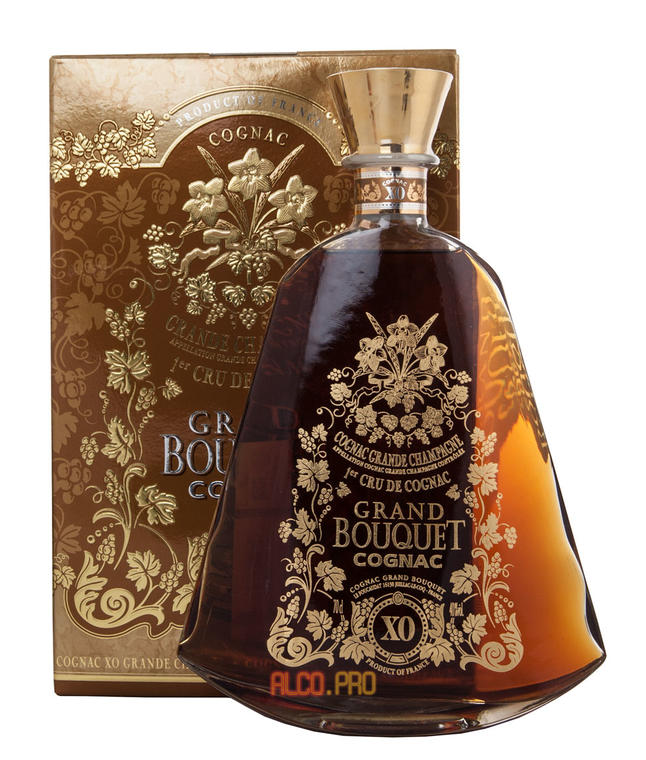 Grand Bouquet XO Grande Champagne 0,7l Коньяк Гран Буке ХО Гранд Шампань декантер 0,7л в п/у Grand Bouquet XO Grande Champagne 0,7l Коньяк Гран Буке ХО Гранд Шампань декантер 0,7л в п/у