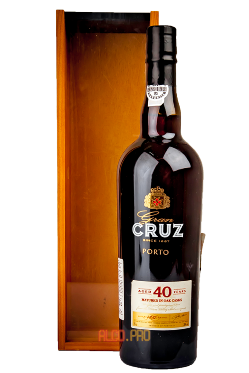 Cruz 40 years old портвейн Круз 40 лет