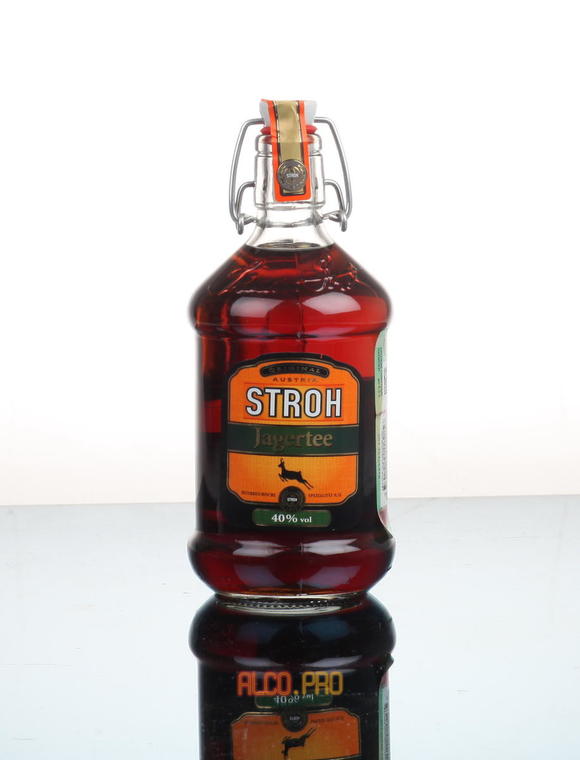 Stroh Jagertee 40 Ром Штро Ягертэ 40 градусов 0,5 л