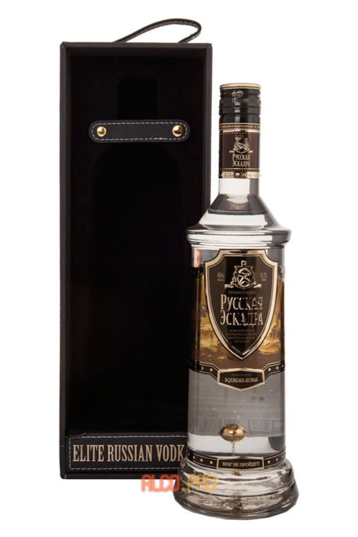 Водка Русская Эскадра Золотая Мина 0.7л в п/у кожа Водка Русская Эскадра Золотая Мина 0.7л в п/у кожа