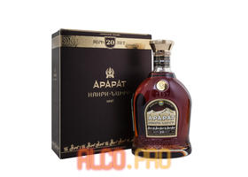 Ararat Nairi 20 years 0.7l коньяк Арарат Наири выдержка 20 лет 0.7л