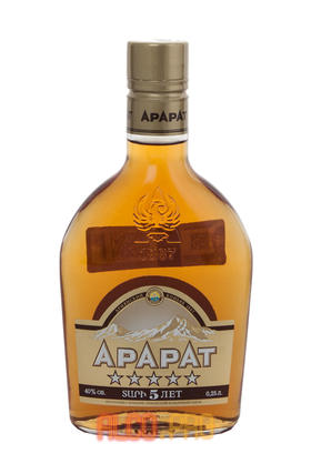 Ararat 5 years 0.25l Коньяк Арарат выдержка 5 лет 0.25л