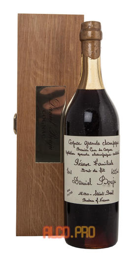 Daniel Bouju Reserve Familiale Grand Champagne in wooden box коньяк Даниель Бужу Резерв Фамилиаль Гран Шампань в д/у