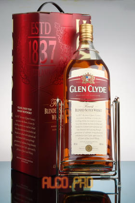 Glen Clyde 3 Years Old 4.5l виски Глен Клайд 3 года 4.5 л. на качелях