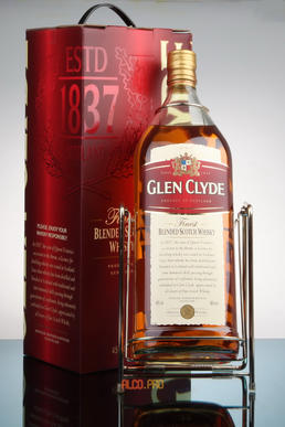 Glen Clyde 3 Years Old 4.5l виски Глен Клайд 3 года 4.5 л. на качелях Glen Clyde 3 Years Old 4.5l виски Глен Клайд 3 года 4.5 л. на качелях