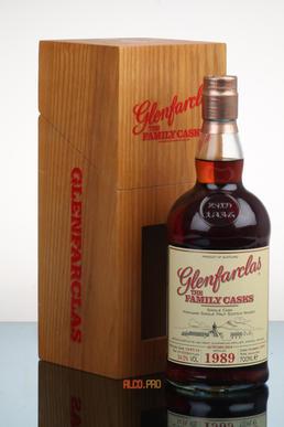 Glenfarclas Family Cask 1989 виски Гленфарклас Фамили Каск 1989 года Glenfarclas Family Cask 1989 виски Гленфарклас Фамили Каск 1989 года
